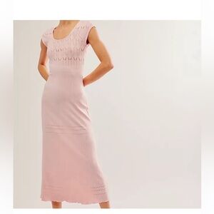 NWOT Free People Robin
Seamless MIDI Dress size M
